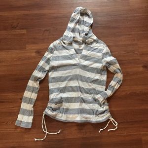 Roxy Pullover V-neck with Hood